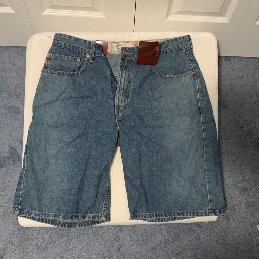 New with tags Levi’s Jean Denim Shorts